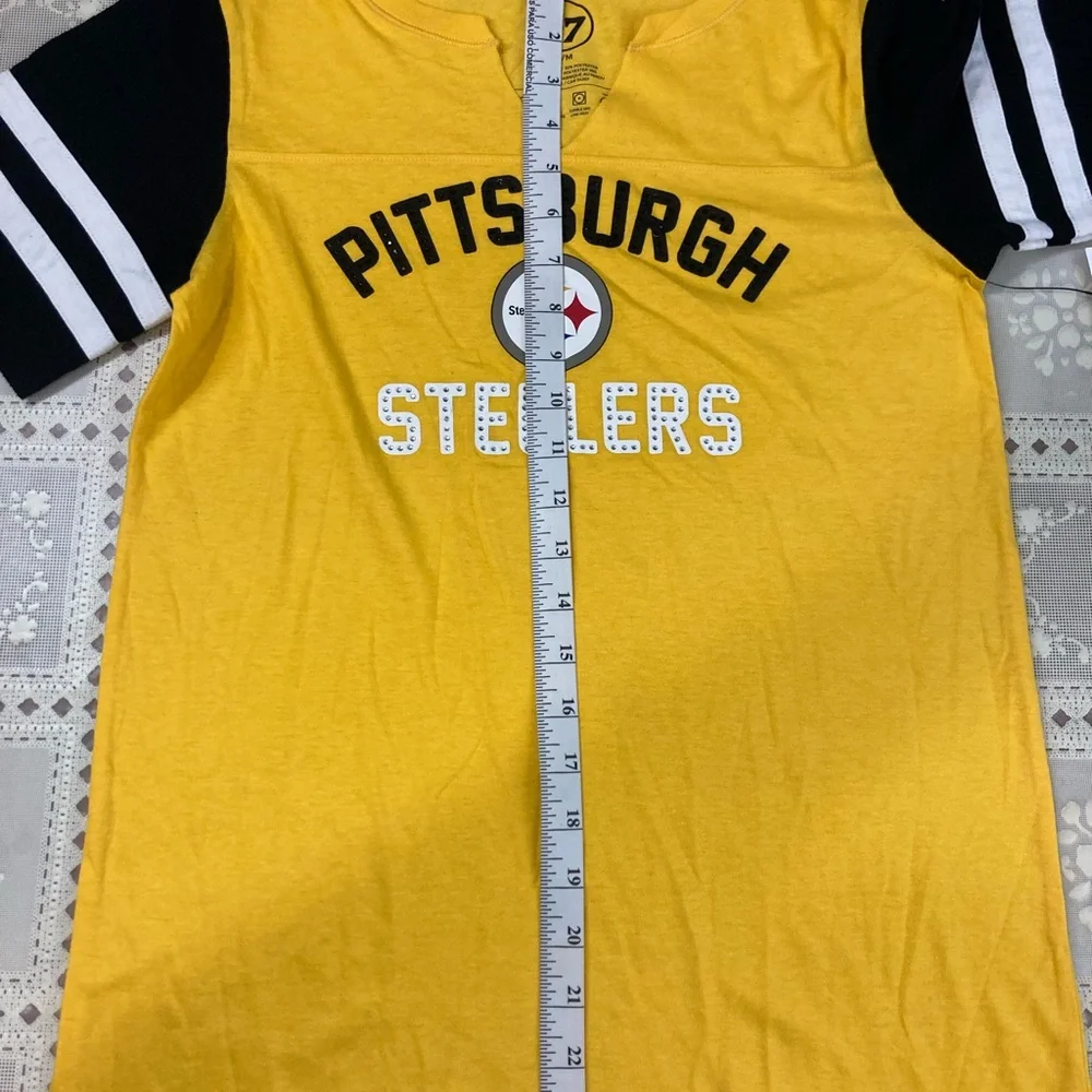 47  Yellow and Black Pittsburgh Steelers Short Sleeve Tee Size Medium - Picture 8 of 12